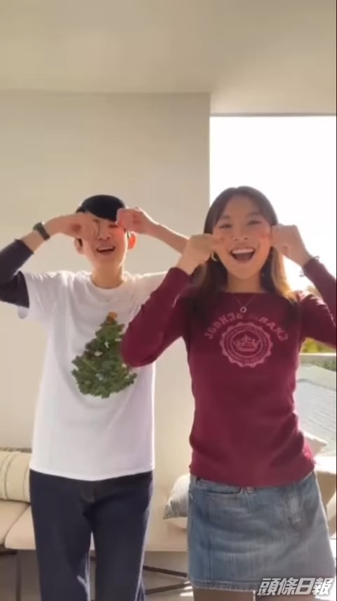 吳君如跟住囡囡做動作，不過總是慢半拍。